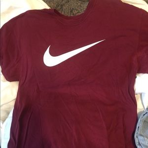 Nike XL Tee